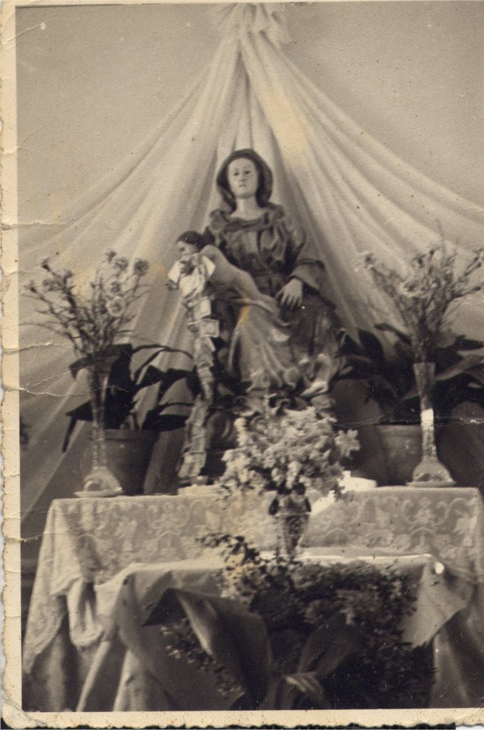 Statua lignea della Madonna del Sudore "seduta"